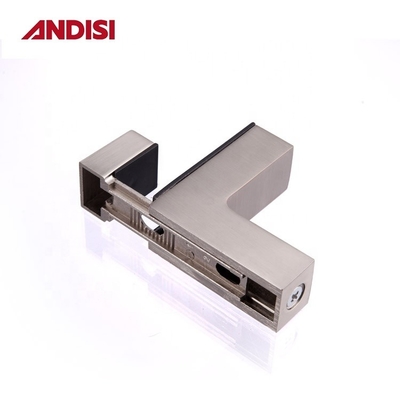 Clampada de vidrio de acero de aleación de zinc para soportes de estantería de vidrio en forma de L de altura ajustable