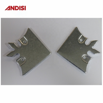 No estándar 3mm forma de pez zincado acero soporte metálico con conector de agujero